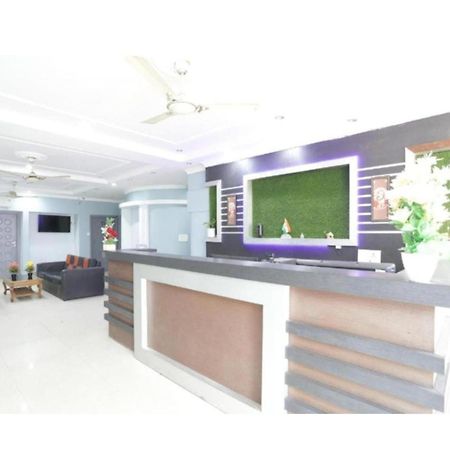 Day S Inn Luxury Stay Near Care Hospital In Budget Friendly Price Best Seller Bhubaneswar Buitenkant foto