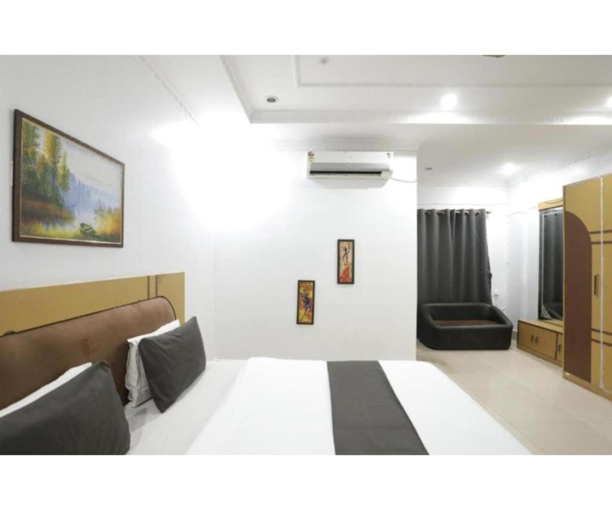 Day S Inn Luxury Stay Near Care Hospital In Budget Friendly Price Best Seller Bhubaneswar Buitenkant foto