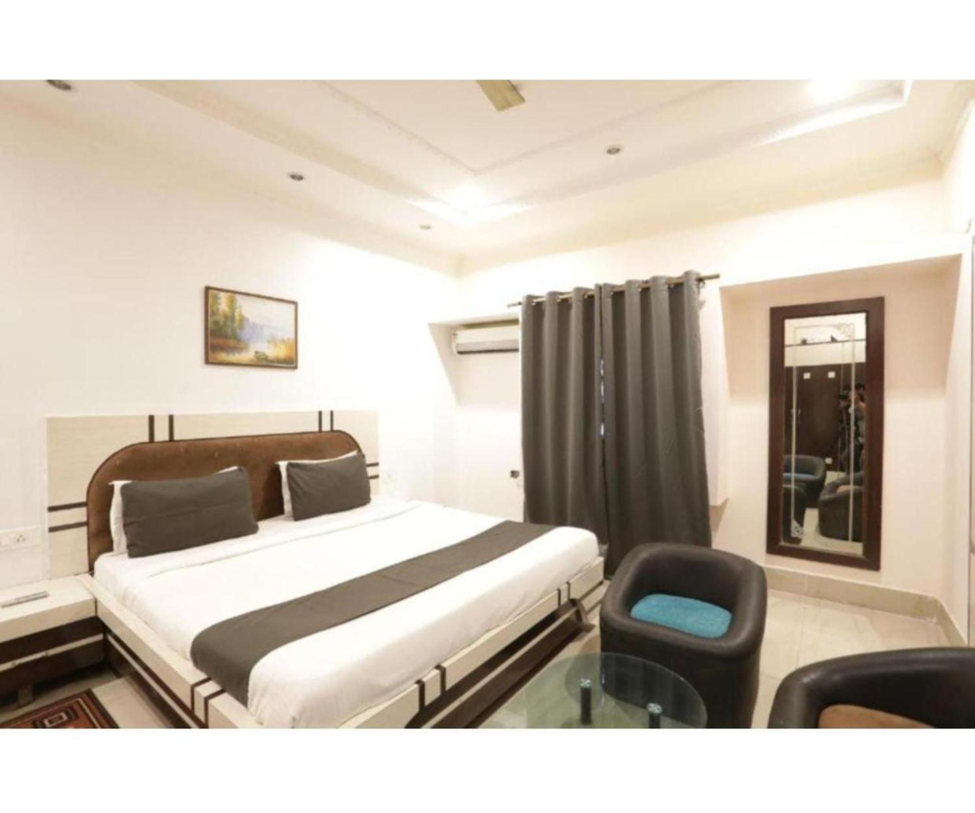 Day S Inn Luxury Stay Near Care Hospital In Budget Friendly Price Best Seller Bhubaneswar Buitenkant foto