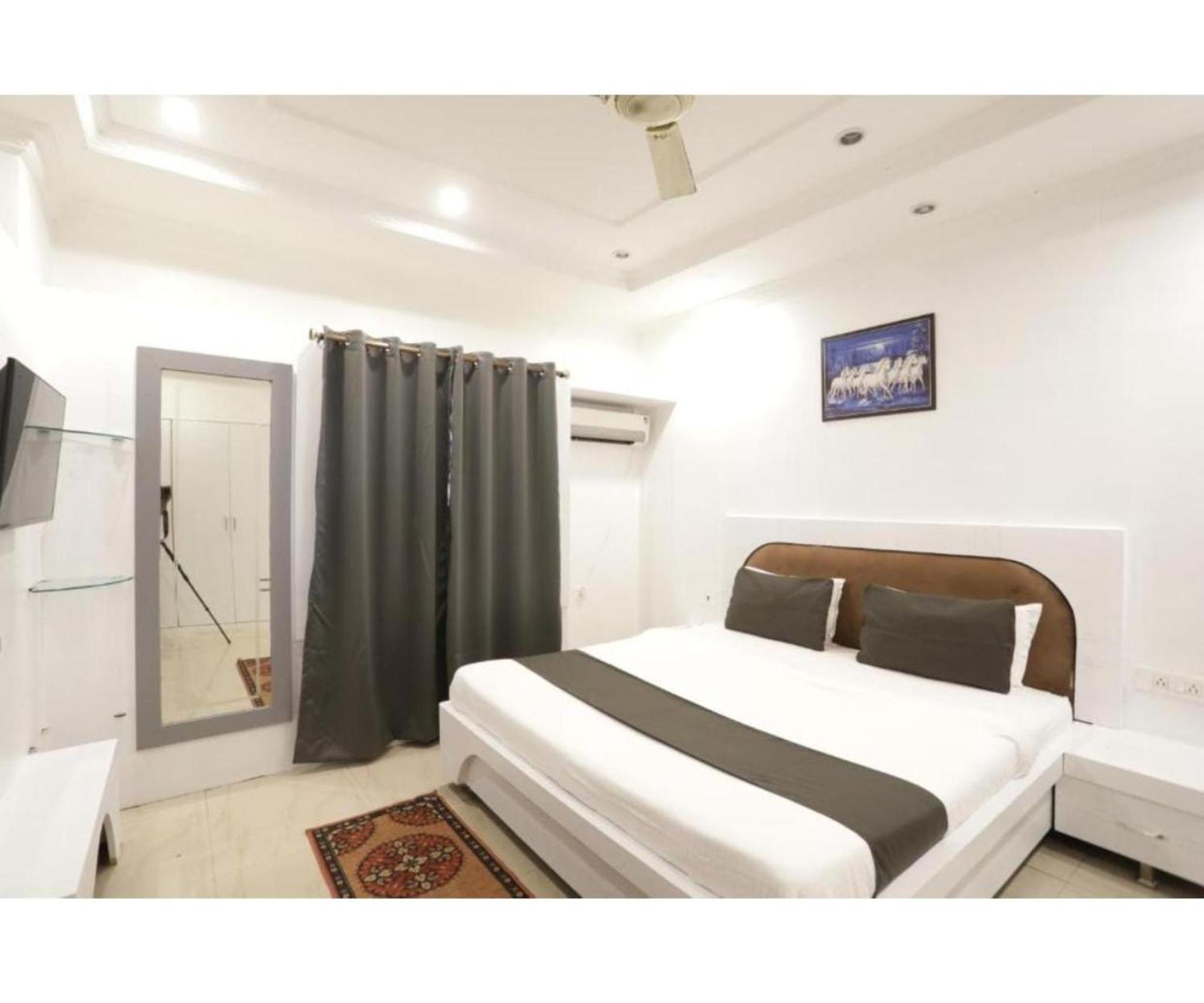 Day S Inn Luxury Stay Near Care Hospital In Budget Friendly Price Best Seller Bhubaneswar Buitenkant foto