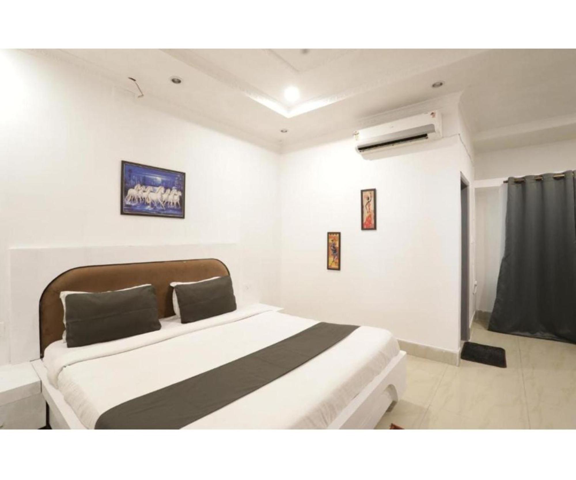 Day S Inn Luxury Stay Near Care Hospital In Budget Friendly Price Best Seller Bhubaneswar Buitenkant foto
